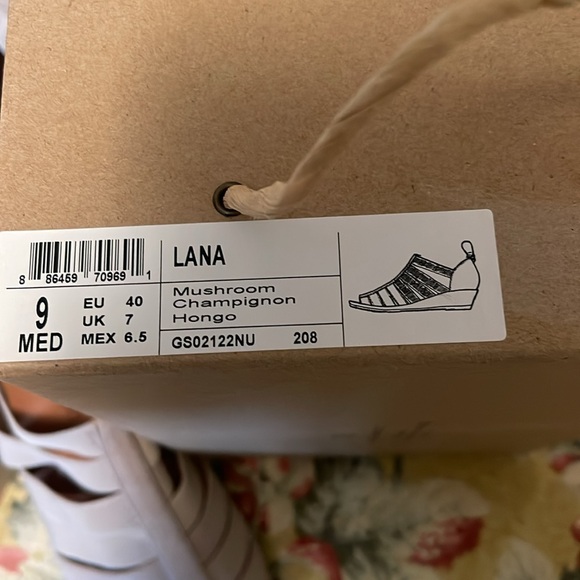 Gentle Souls by Kenneth Cole - Picture 4 of 4